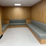 Цялостно обзавеждане по поръчка за медицински център: Проект "Дева Мария"