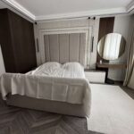 Цялостно обзавеждане по поръчка за модерен апартамент: Хармония и стил